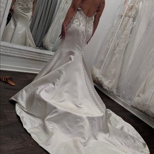 Eddy K mermaid v neck satin dress